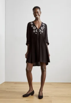 Gabor Comfort DecolletéBlack Donna Scarpe Con Tacco GAJ11B01N-Q11 -Vendite Gabor 4ad230edc52f4db2be5d894e4468d714 scaled