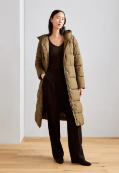 Gabor Comfort DecolletéBlack/Silver Donna Scarpe Con Tacco GAJ11B01J-Q11 -Vendite Gabor 7c10ac11648b4f66a5d36e4faa3cc8ee scaled