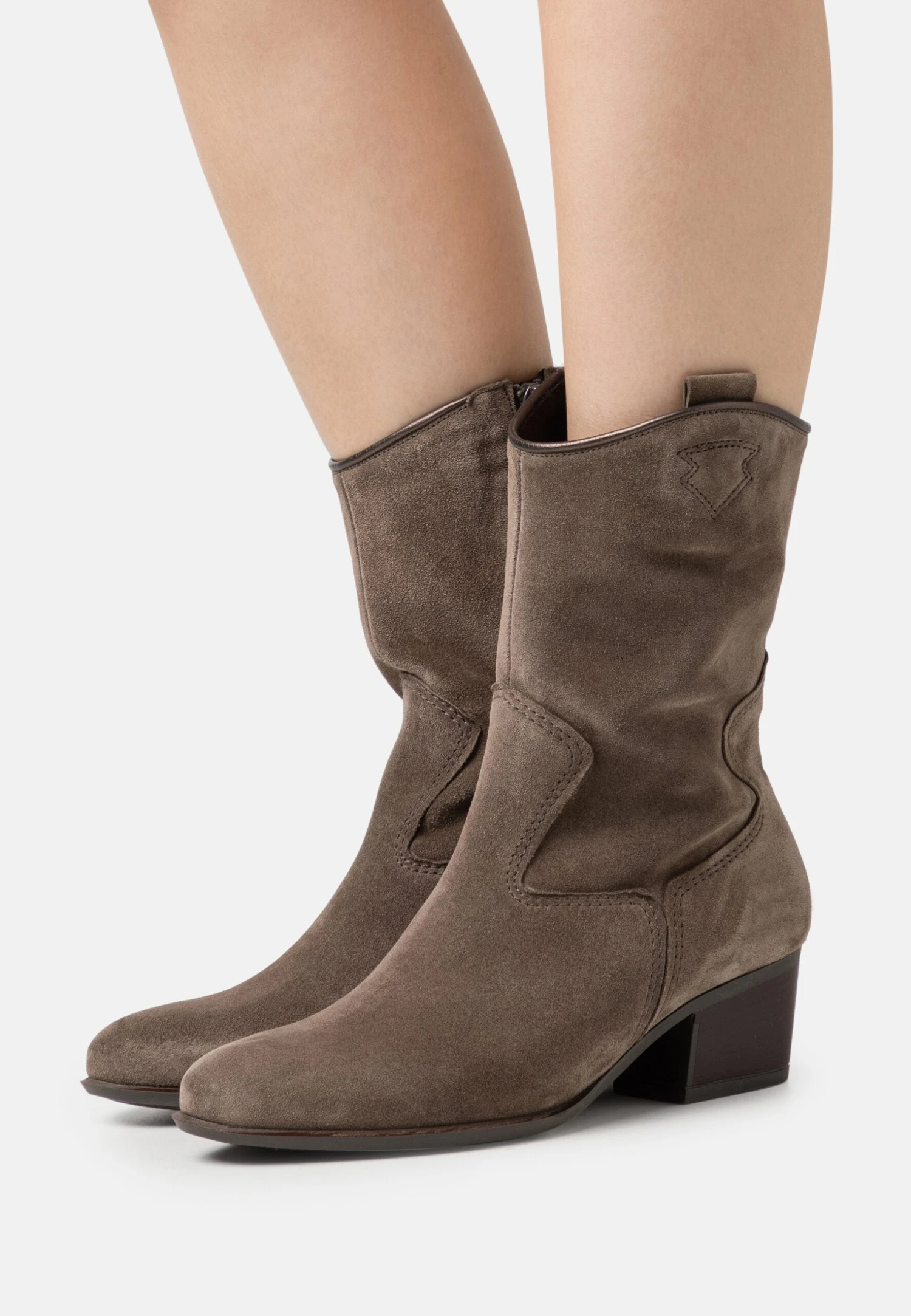 Gabor Comfort Stivaletti Texani / BikerLight Grey Donna Stivaletti GAJ11N08G-C11 1 Gabor Comfort Stivaletti Texani / BikerLight Grey Donna Stivaletti GAJ11N08G-C11