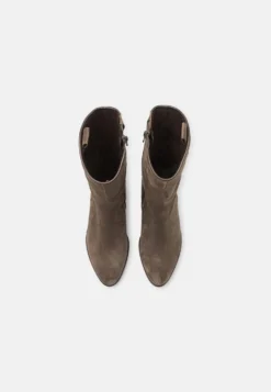 Gabor Comfort Stivaletti Texani / BikerLight Grey Donna Stivaletti GAJ11N08G-C11 11 Gabor Comfort Stivaletti Texani / BikerLight Grey Donna Stivaletti GAJ11N08G-C11 -Vendite Gabor a0bb41c1156b41fa8009f6c5fa1d0ca9 scaled