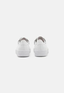 Gabor Sneakers BasseWhite Donna Sneakers GA111A4XR-A11 -Vendite Gabor c7fd87acdbf24d9a85f0edf8536eb284 scaled
